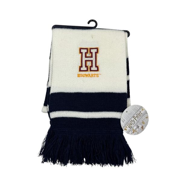 NWT Harry Potter Hogwarts Scarf - Picture 1 of 4